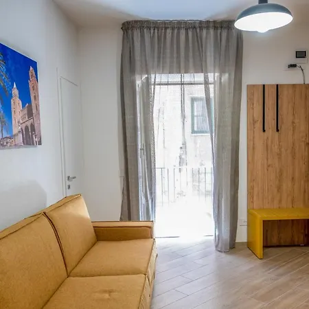 Incao Candeloro House * Cefalu