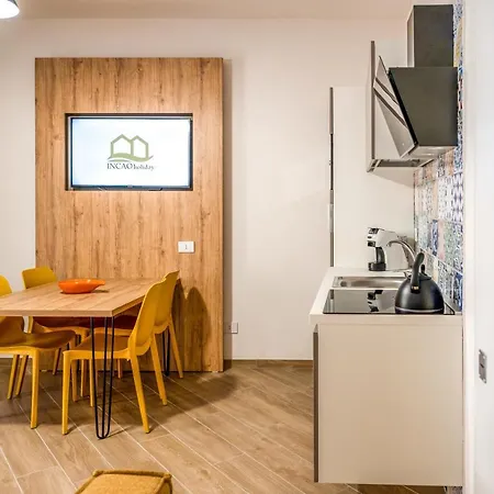 Incao Candeloro House * Cefalu